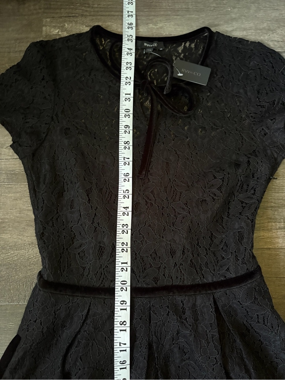 NWT Rw&Co Black Lace Fit-and-Flare Dress with Velvet Trim and Pockets - Picture 4 of 7